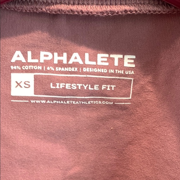 Alphalete Lifestyle Fit Tee XS - Picture 2 of 4